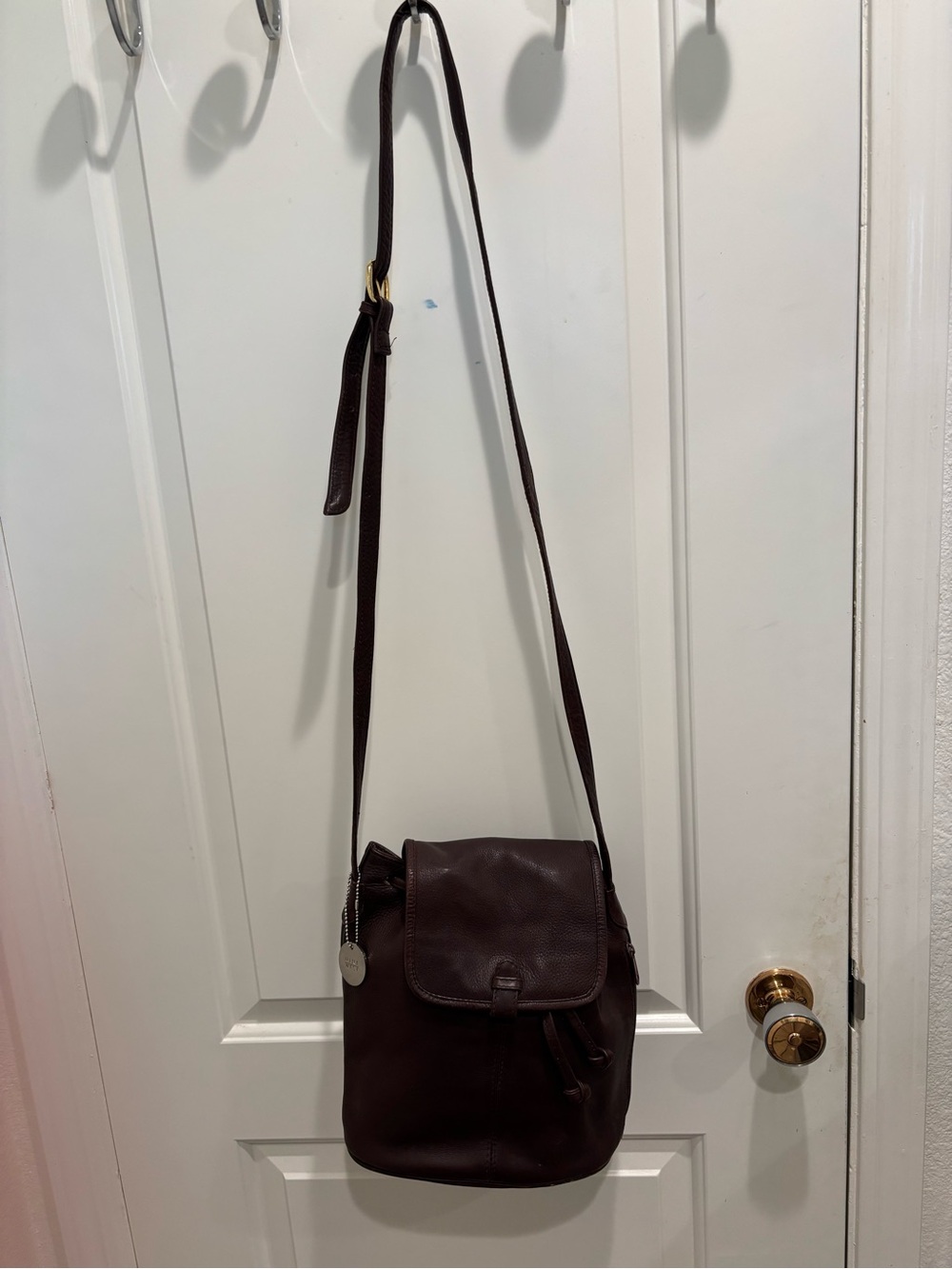 Women’s Brown Leather Crossbody Bag - Adjustable Strap
